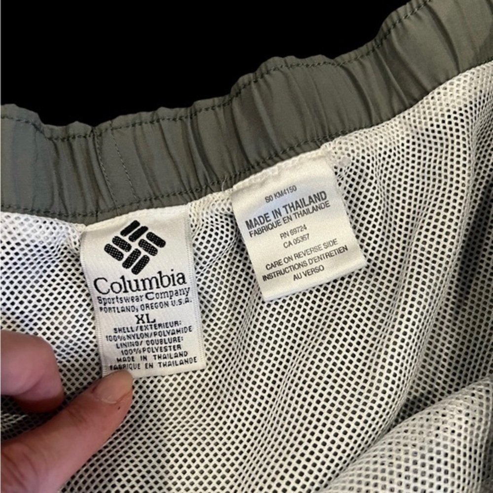 Men's Columbia shorts - Picture 4 of 4